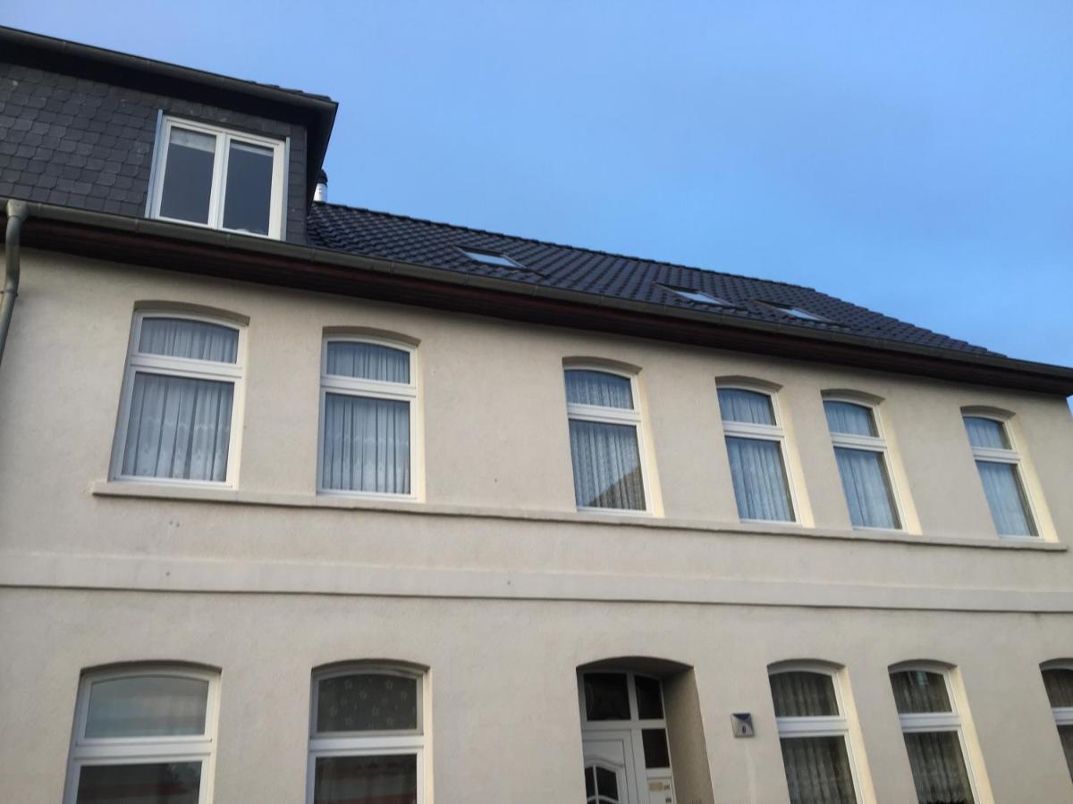 Ferienwohnung Bunte Stadt An Der Elde Grabow  Bagian luar foto