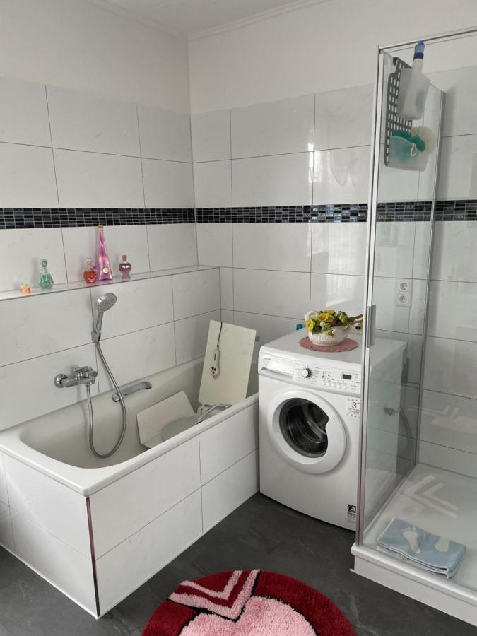 Ferienwohnung Bunte Stadt An Der Elde Grabow  Bagian luar foto